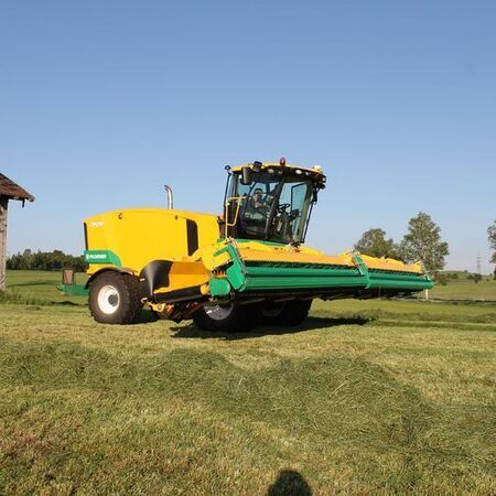 Landwirtschaftliche Maschinen